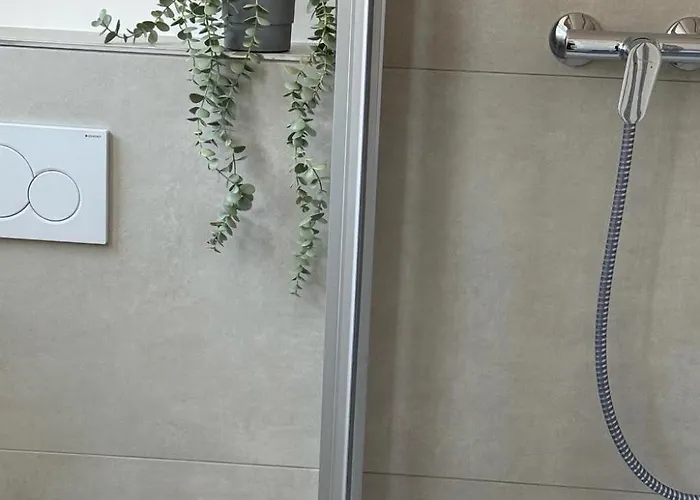 Weisses Lamm ホテル *